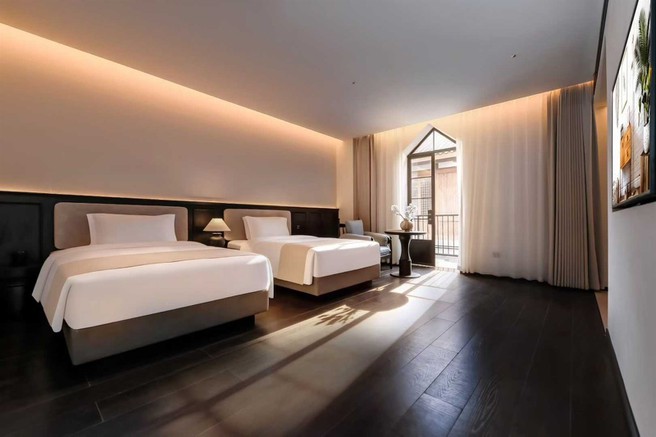 white bed sheet white bed sheet